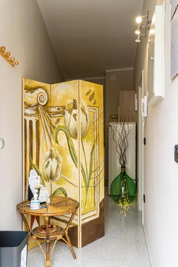 Апартаменты A Casa Di Nonna Ada Мандурия Экстерьер фото
